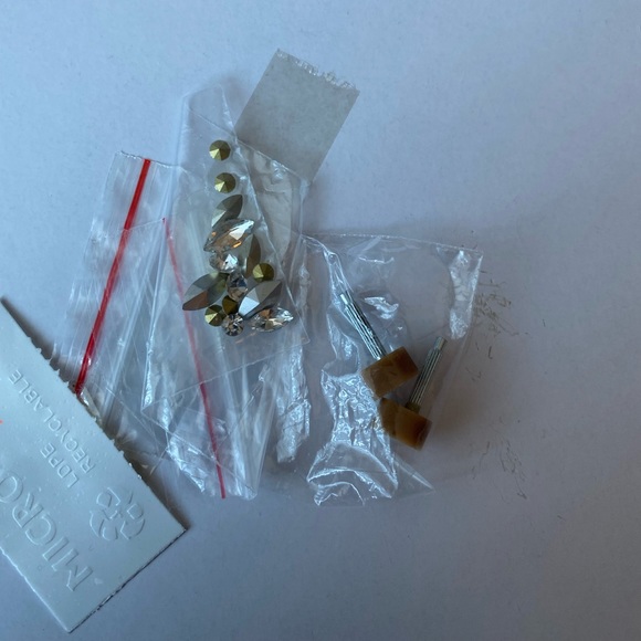 Badgley Mischka Heels 6.5 - Picture 7 of 9